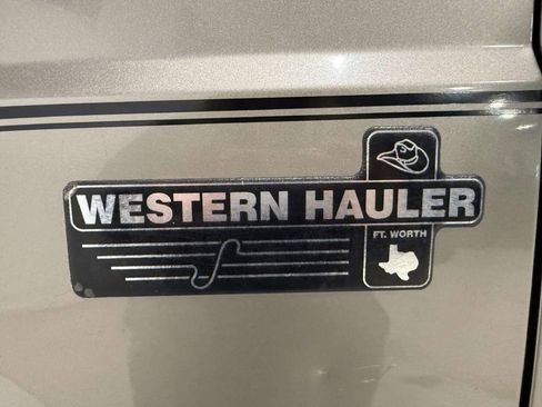 Used 2005 Ford F250 XL image 13