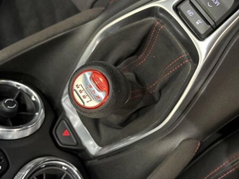Used 2018 Chevrolet Camaro ZL1 RWD image 22