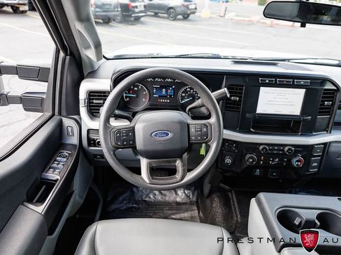 Used 2024 Ford F250 XL w/ XL Chrome Package RWD image 2