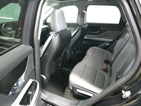 Used 2021 Lincoln Corsair AWD w/ Premium Package image 34