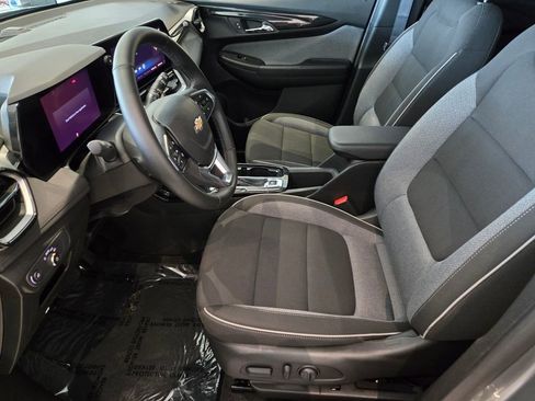New 2026 Chevrolet TrailBlazer LT w/ Convenience Package FWD image 6