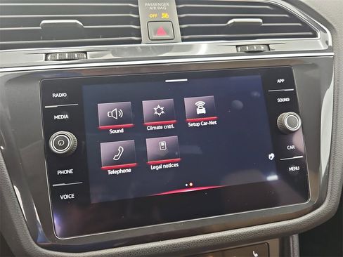 Used 2022 Volkswagen Tiguan SE R-Line image 30