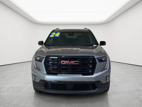 Used 2024 GMC Acadia Elevation w/ Black Edition FWD image 3