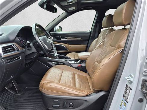 Used 2022 Kia Telluride SX w/ SX Prestige Package AWD/4WD image 16