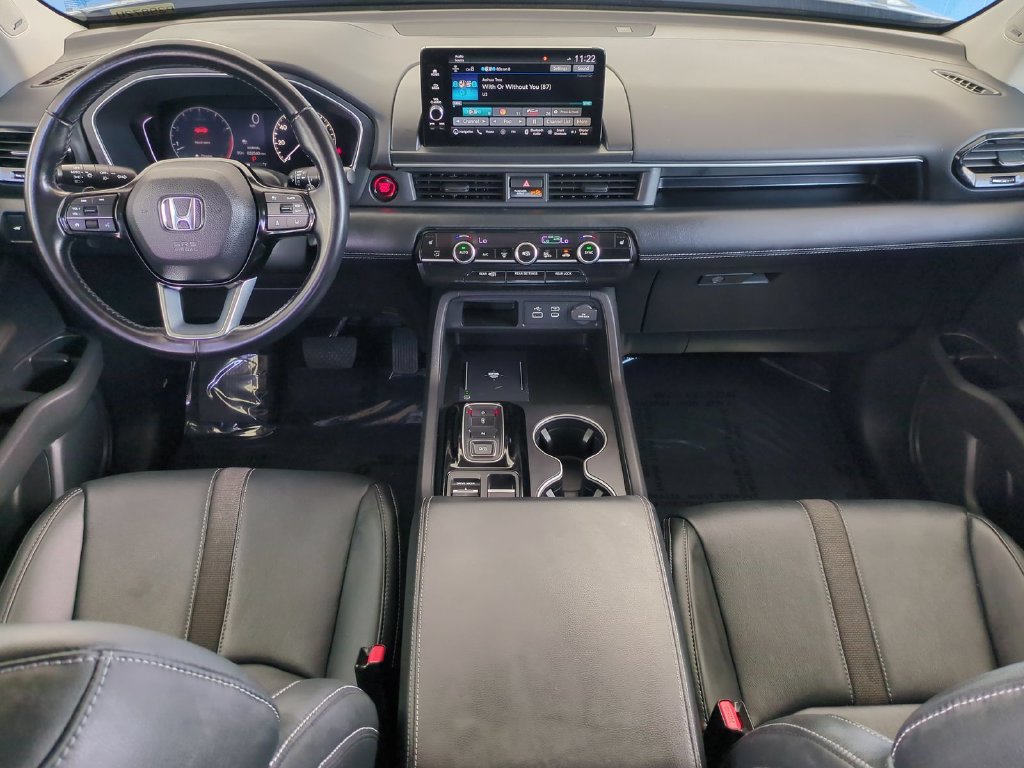 Used 2025 Honda Pilot Touring image 29