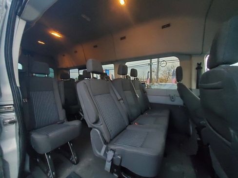 Used 2019 Ford Transit 350 XLT image 26