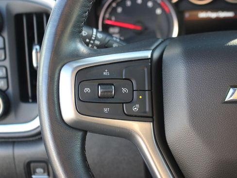 Used 2022 Chevrolet Silverado 1500 LTZ AWD/4WD image 22