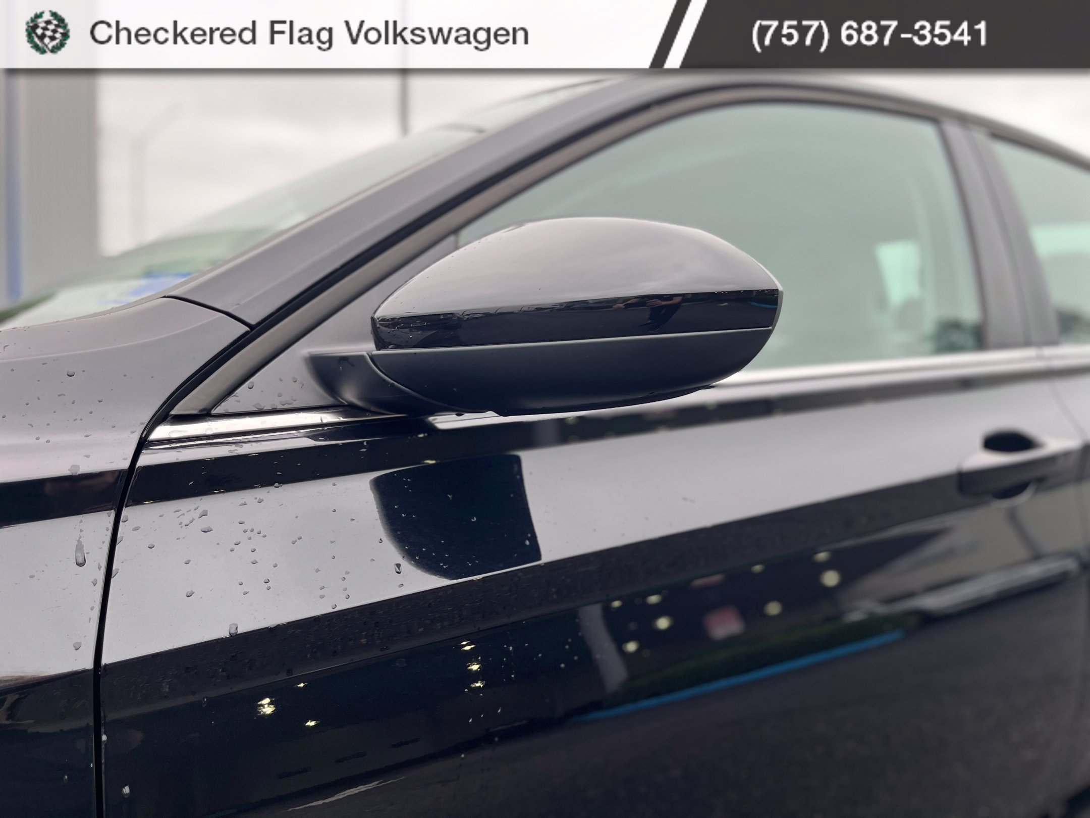 Used 2026 Volkswagen Jetta SE FWD image 2
