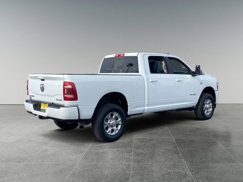 Used 2024 RAM 2500 Laramie AWD/4WD image 5