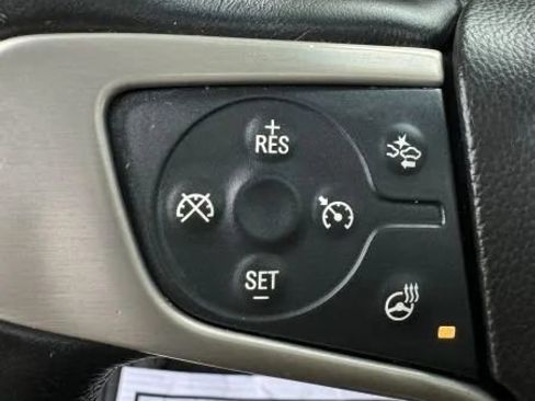 Used 2015 GMC Yukon XL Denali w/ Open Road Package image 30