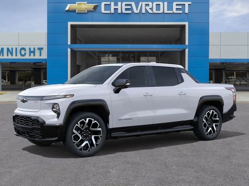 New 2024 Chevrolet Silverado EV RST image 2