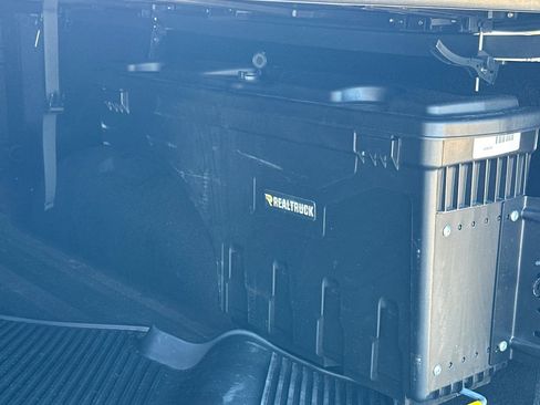 Used 2024 RAM 2500 Big Horn w/ Night Edition image 19