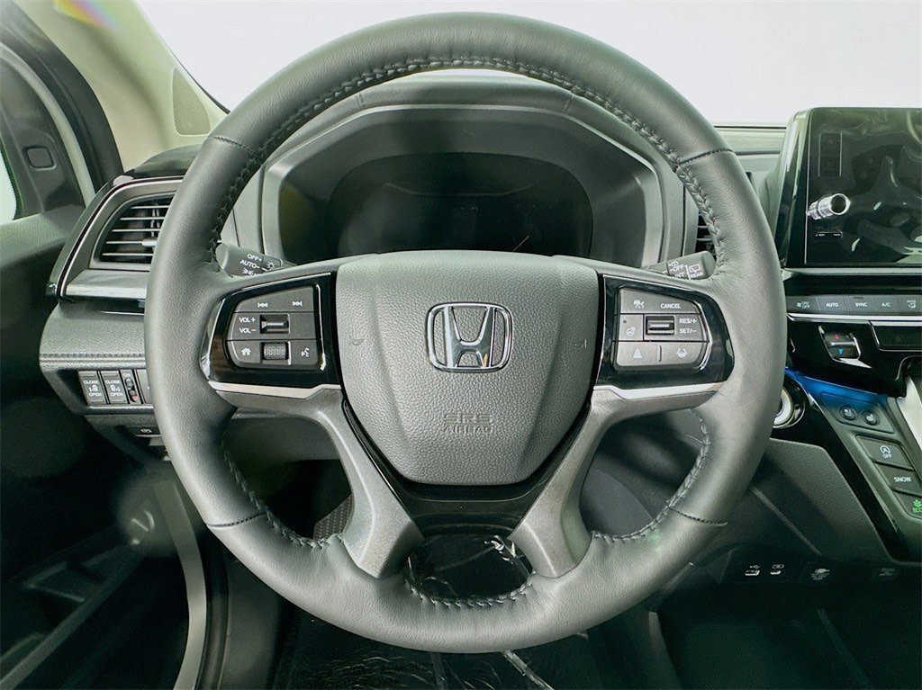 Used 2026 Honda Odyssey Elite image 18