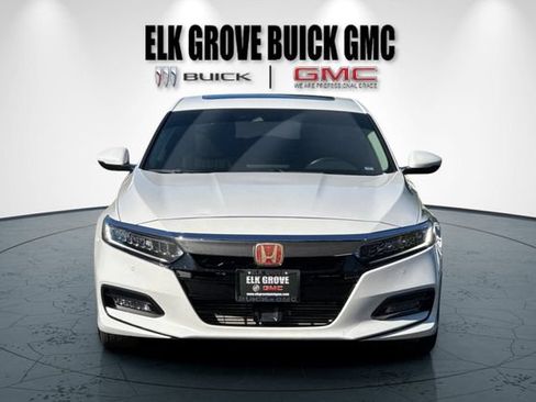 Used 2020 Honda Accord Touring image 9