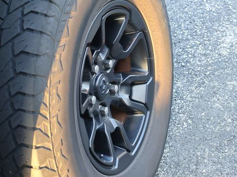 Used 2017 RAM 1500 Rebel w/ Luxury Group AWD/4WD image 26