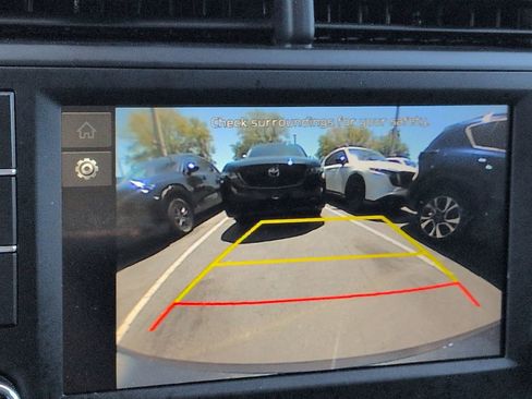 Used 2025 Kia Soul LX image 20