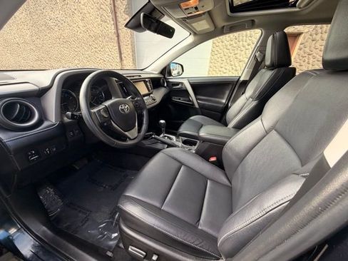 Used 2018 Toyota RAV4 Limited image 24