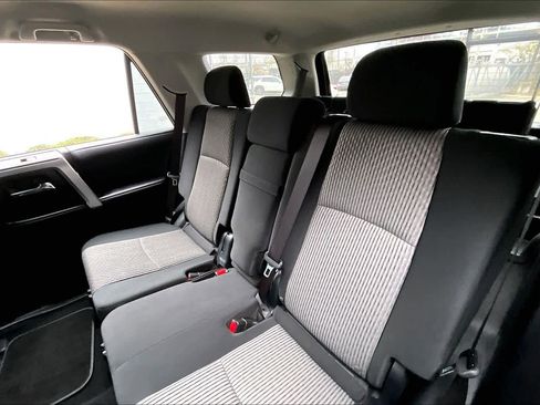 Used 2022 Toyota 4Runner SR5 image 17