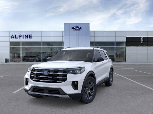 New 2026 Ford Explorer Active w/ Active Comfort Package AWD/4WD image 2