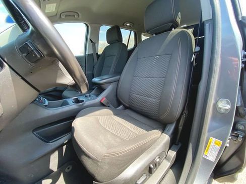 Used 2019 GMC Terrain SLE w/ Driver Convenience Package FWD image 18
