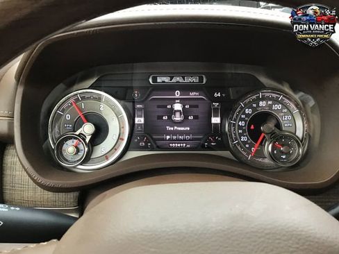 Used 2019 RAM 2500 Limited AWD/4WD image 2