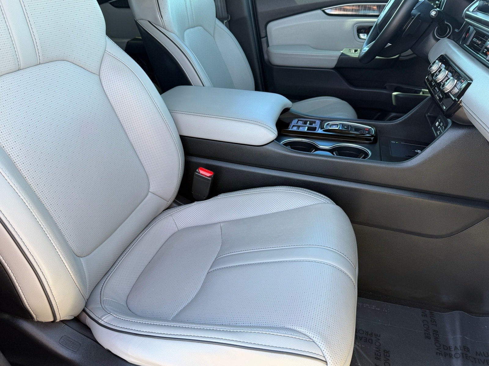 Certified 2023 Honda Pilot Elite image 14