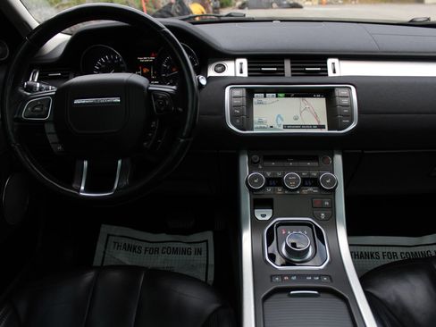 Used 2015 Land Rover Range Rover Evoque Pure Plus image 19