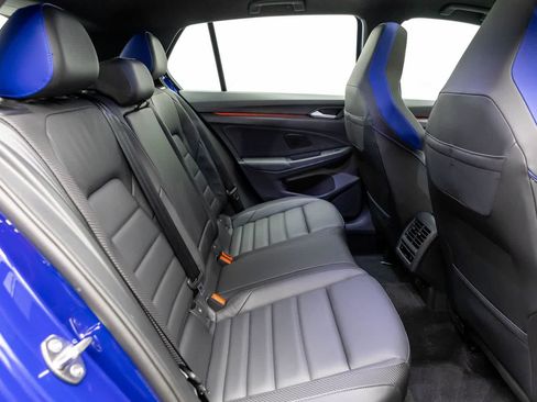 Used 2026 Volkswagen Golf AWD/4WD image 16