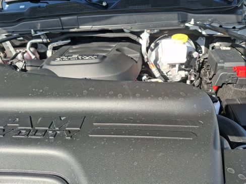 Used 2026 RAM 2500 Big Horn AWD/4WD image 27