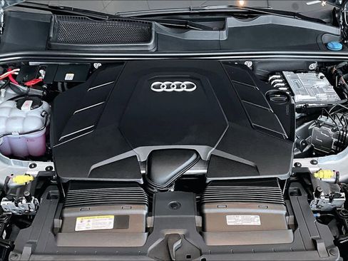 Used 2026 Audi Q7 3.0T Prestige AWD/4WD image 29