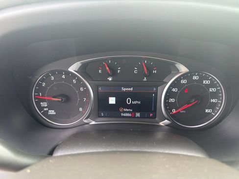 Used 2023 GMC Acadia SLT AWD/4WD image 12