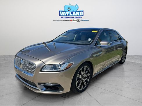 Used 2019 Lincoln Continental Reserve FWD image 1