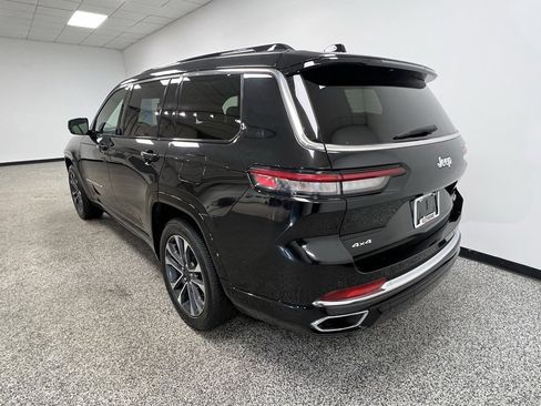 Used 2024 Jeep Grand Cherokee L Overland image 20