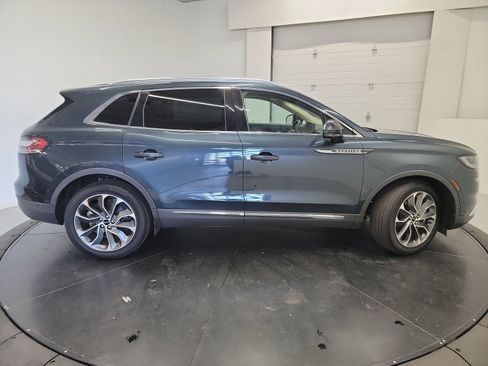 Used 2022 Lincoln Nautilus Reserve w/ Equipment Group 201A AWD/4WD image 11
