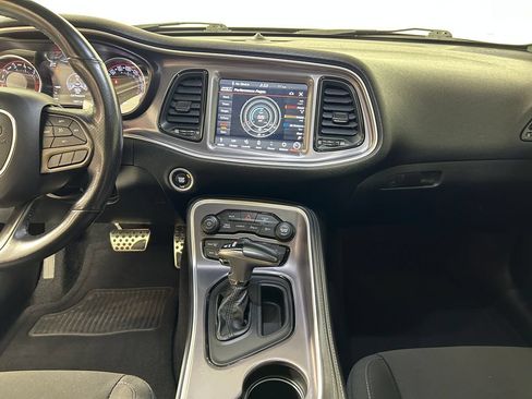 Used 2020 Dodge Challenger R/T Scat Pack RWD image 18