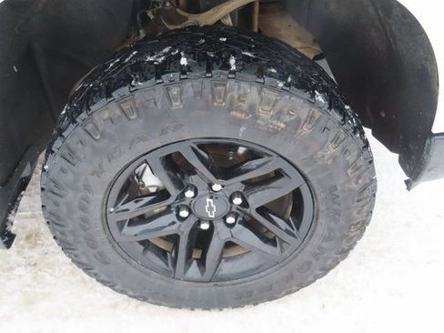 Used 2022 Chevrolet Silverado 1500 Custom Trail Boss image 13