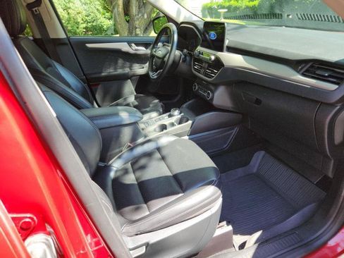 Used 2020 Ford Escape SEL AWD/4WD image 10