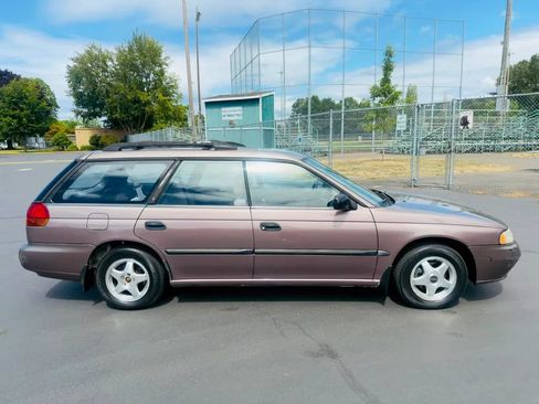 Used 1995 Subaru Legacy L AWD/4WD image 6