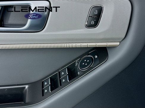 New 2026 Ford Explorer Active image 23