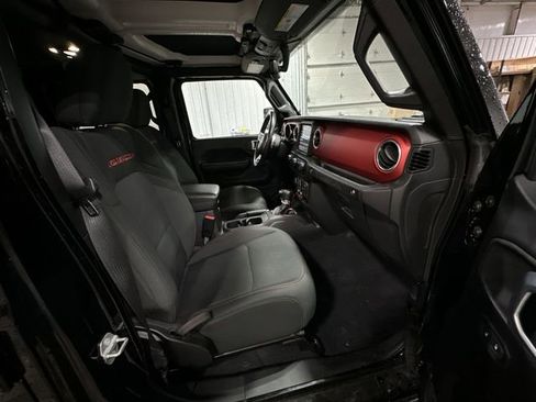 Used 2020 Jeep Wrangler Unlimited Rubicon image 28