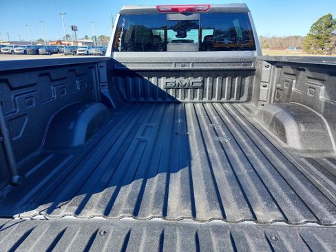 Certified 2025 GMC Sierra 2500 AT4 w/ AT4 Premium Plus Package image 15