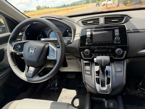 Used 2017 Honda CR-V LX image 17