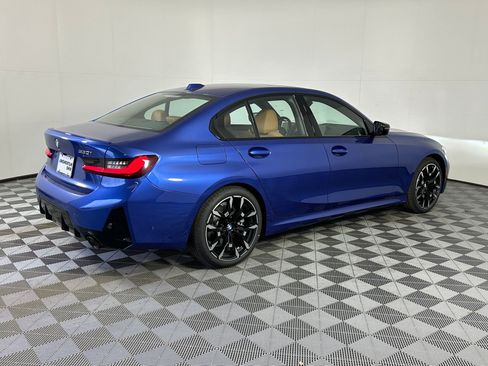 Used 2026 BMW 330i Sedan w/ M Sport Package RWD image 7