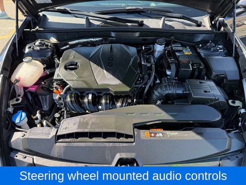 Used 2023 Hyundai Sonata SEL FWD image 11