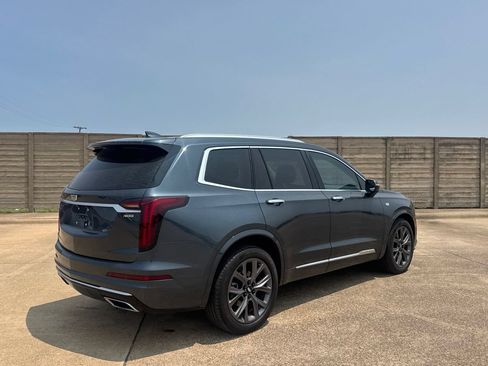 Used 2020 Cadillac XT6 Premium Luxury FWD image 21