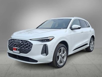 New 2025 Audi Q5 Premium Plus