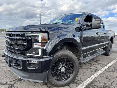 Used 2022 Ford F250 Lariat w/ Lariat Ultimate Package AWD/4WD image 2