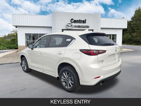 New 2025 MAZDA CX-5 AWD 2.5 S w/ Select Package image 6