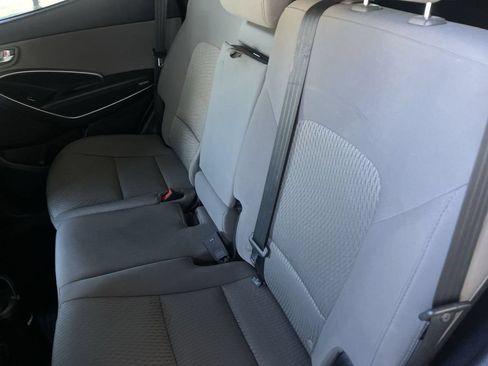 Used 2017 Hyundai Santa Fe Sport FWD image 21