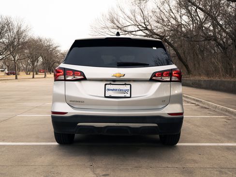 Used 2022 Chevrolet Equinox LT image 8